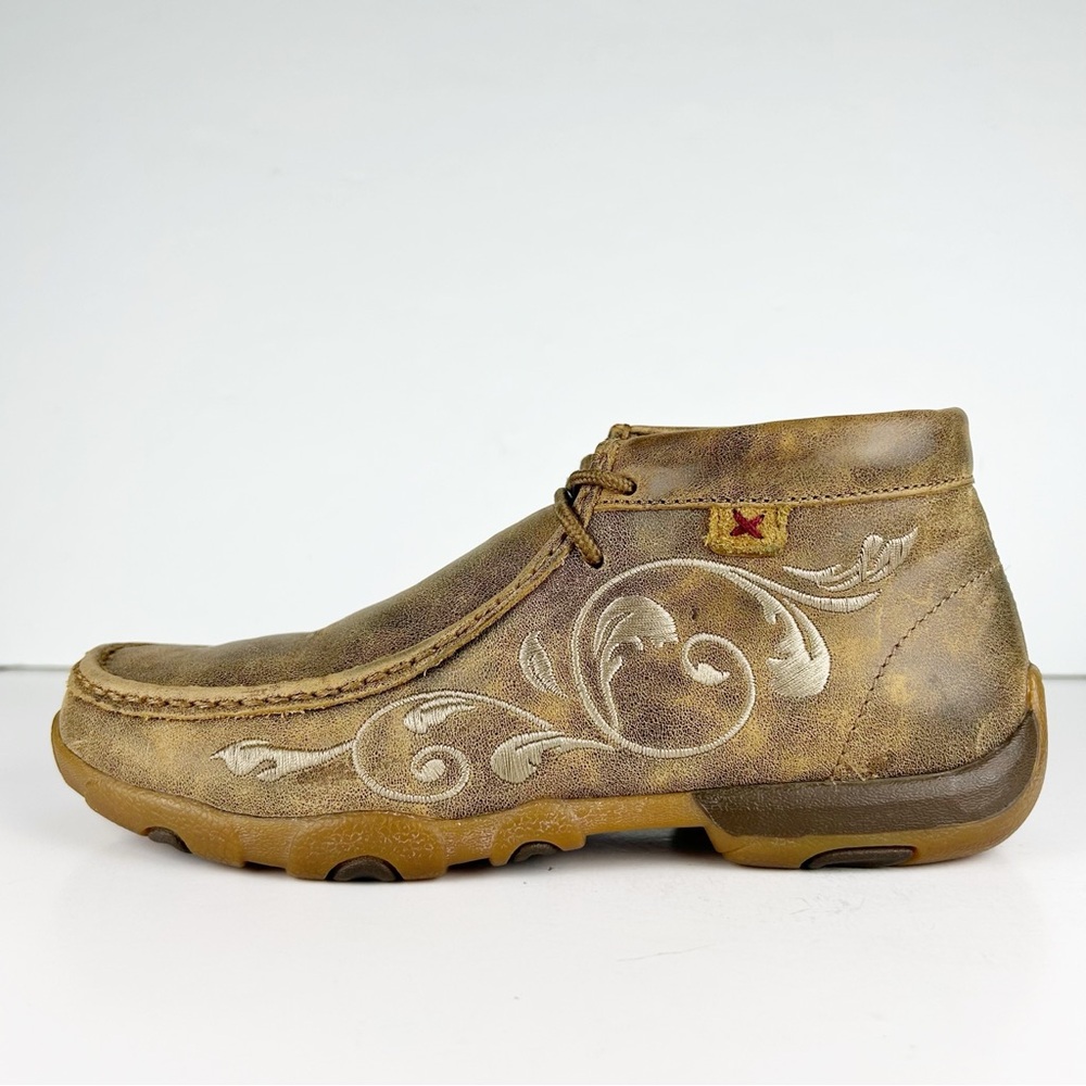 Twisted X Chukka Leather Scroll Embroidered Driving Moc Shoe Ankle Bootie - Picture 8 of 12